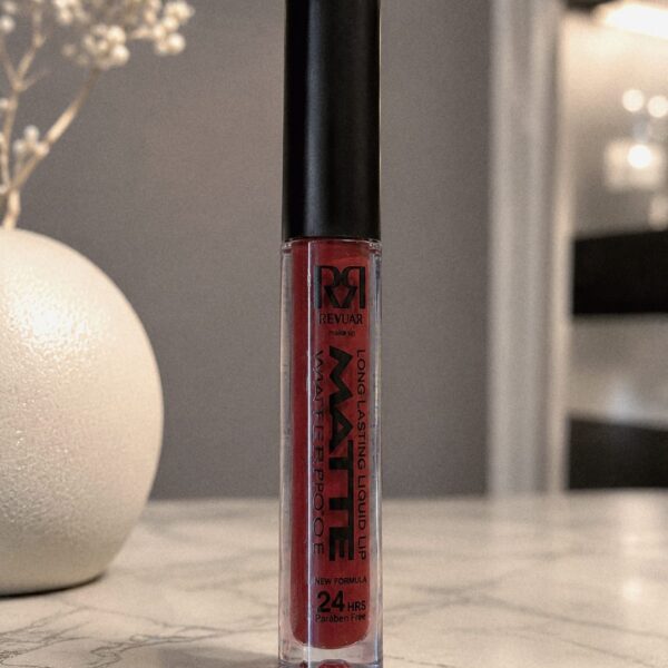 1+1ГРАТИС REVUAR Liquid Liquid Lip MATTE 108 RED 7ml